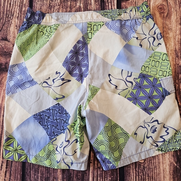 Tommy Bahama Relax Swim Trunks Men Medium Multicolor Tropical Mesh Lined Shorts - Picture 11 of 11